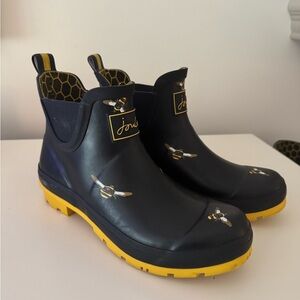 Joules Black and Yellow Bee Ankle Boots